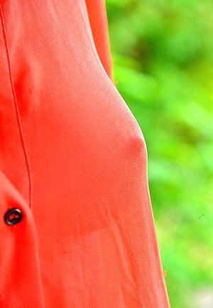 Beauty with a wet pussy shows the way she masturbates with toys